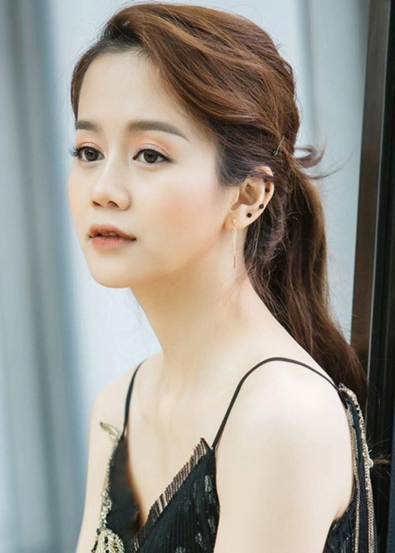 Nữ hotgirl ngày nào đã trở thành bà mẹ hạnh phúc bên tình đồng giới Nữ hotgirl ngày nào đã trở thành bà mẹ hạnh phúc bên tình đồng giới
